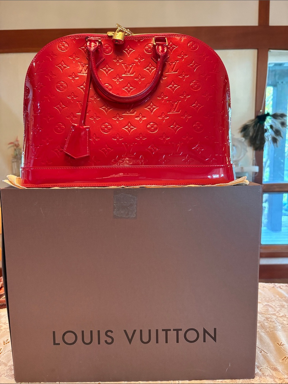 Louis Vuitton Cerise Monogram ALMA MM POMME D Amour Vintage 🆕 Handbag
